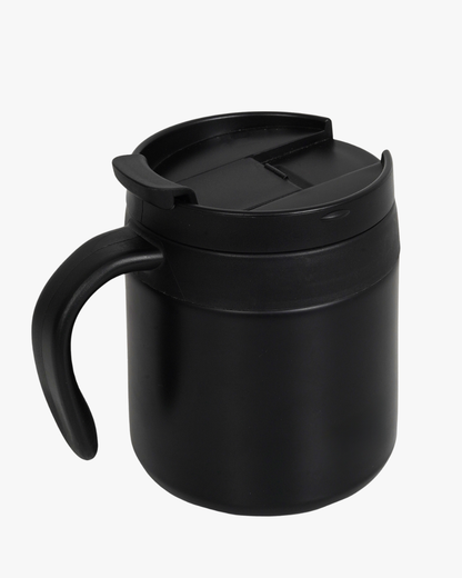 Coffee mug with handle